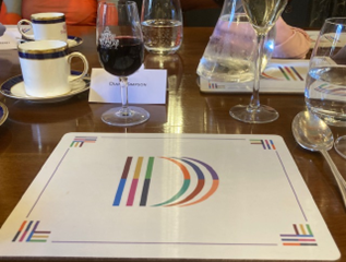 Banquet place setting